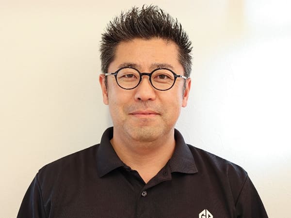 代表 高橋 洋介